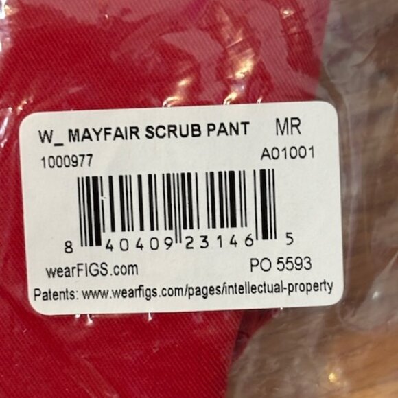 NWT FIGs Women's Mayfair scrub pants in red, size M - Picture 2 of 4
